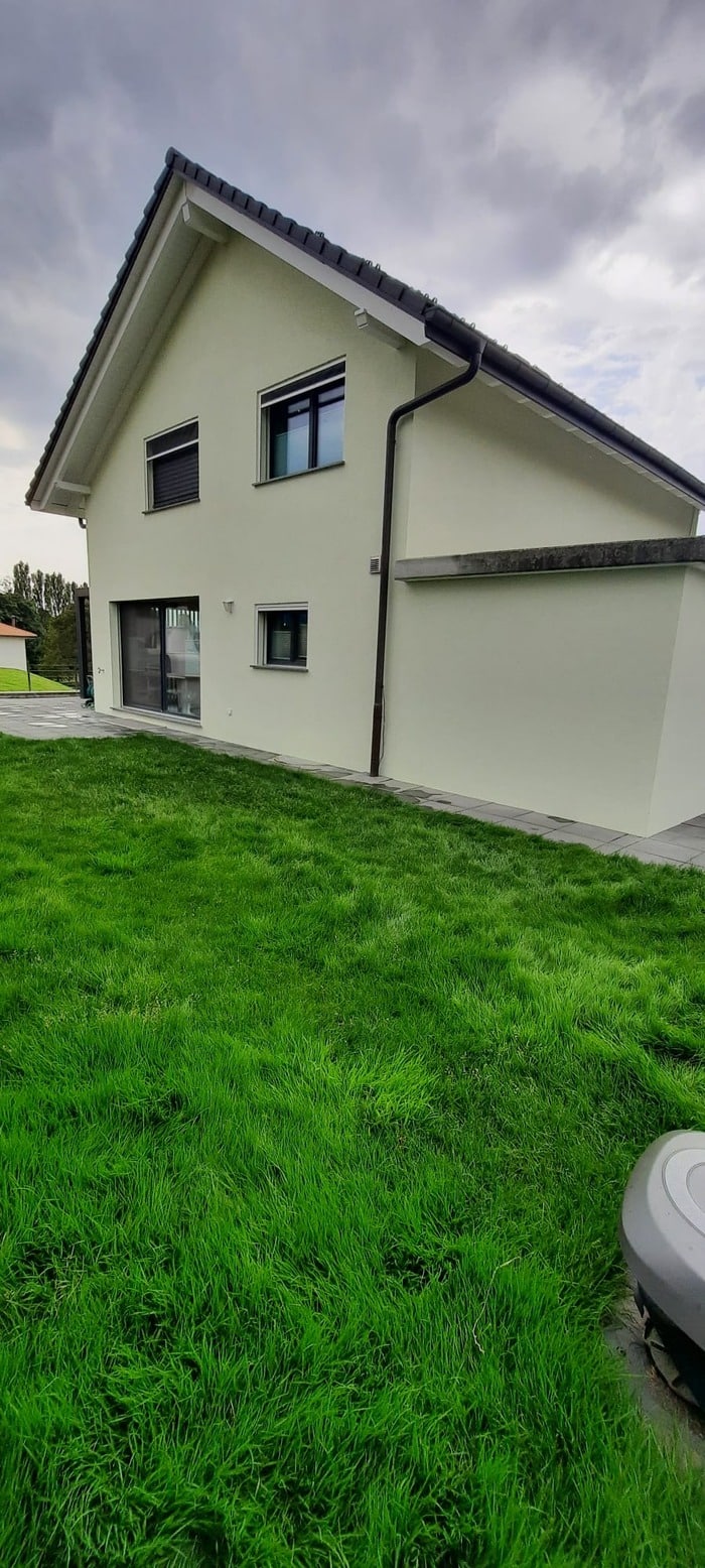 Rénovation de façade par Madéco Peinture dans le canton de Fribourg