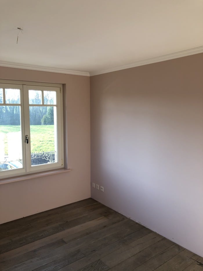 Mise en couleur de murs par Madéco Peinture à Fribourg