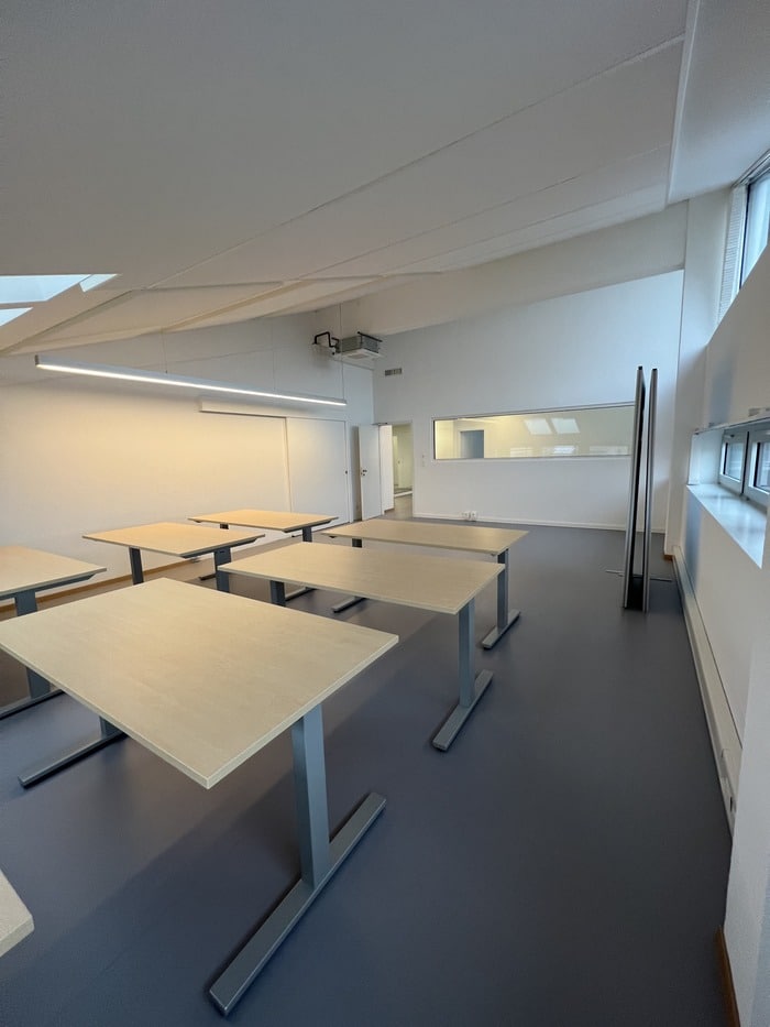 Peinture intérieure réalisée par Madéco Peinture dans le canton de Fribourg