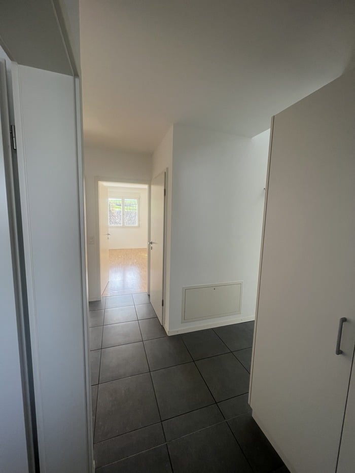 Peinture intérieure réalisée par Madéco Peinture dans le canton de Fribourg